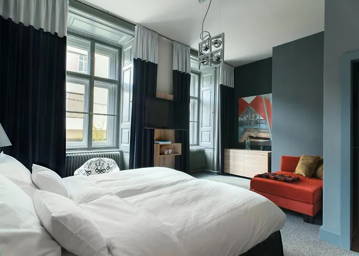 Saint Shermin & Champagne Hotel Vídeň