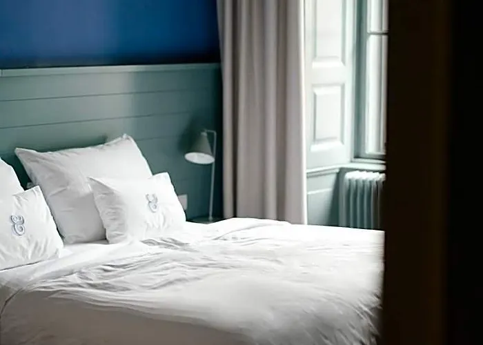 Saint Shermin & Champagne Hotel